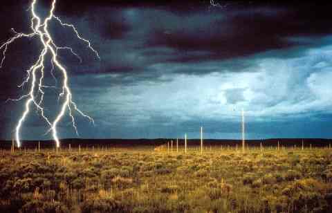 Walter de Maria "The Lightning Field", (1977)