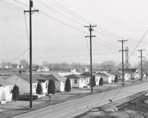 Robert Adams, Housing adjacent to an elevated freeway, Adams County, CO, 1974